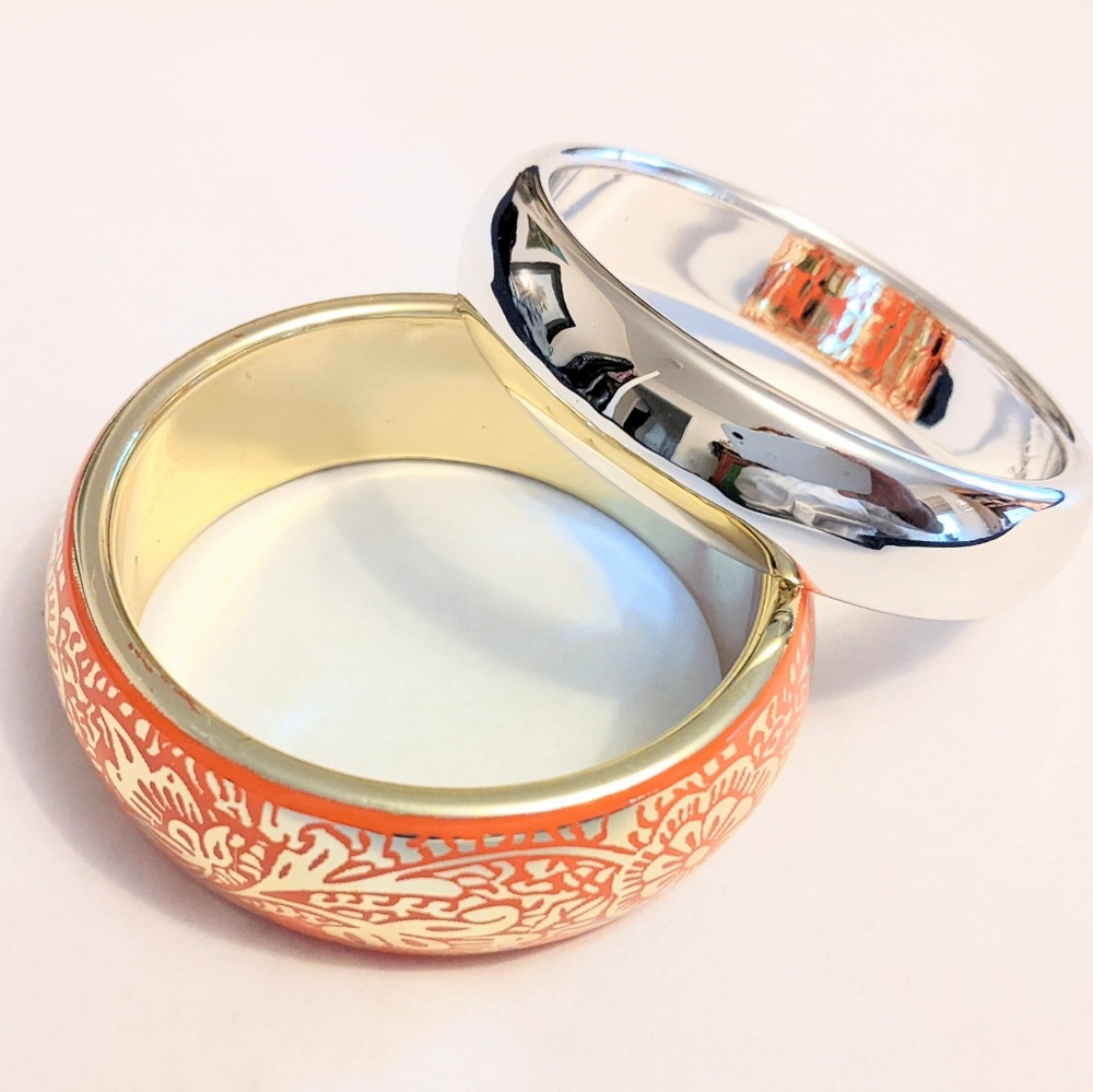 Pair Lacquer Wood Painted Glossy Bangle Bracelets Gold Silver Orange Glam Summer